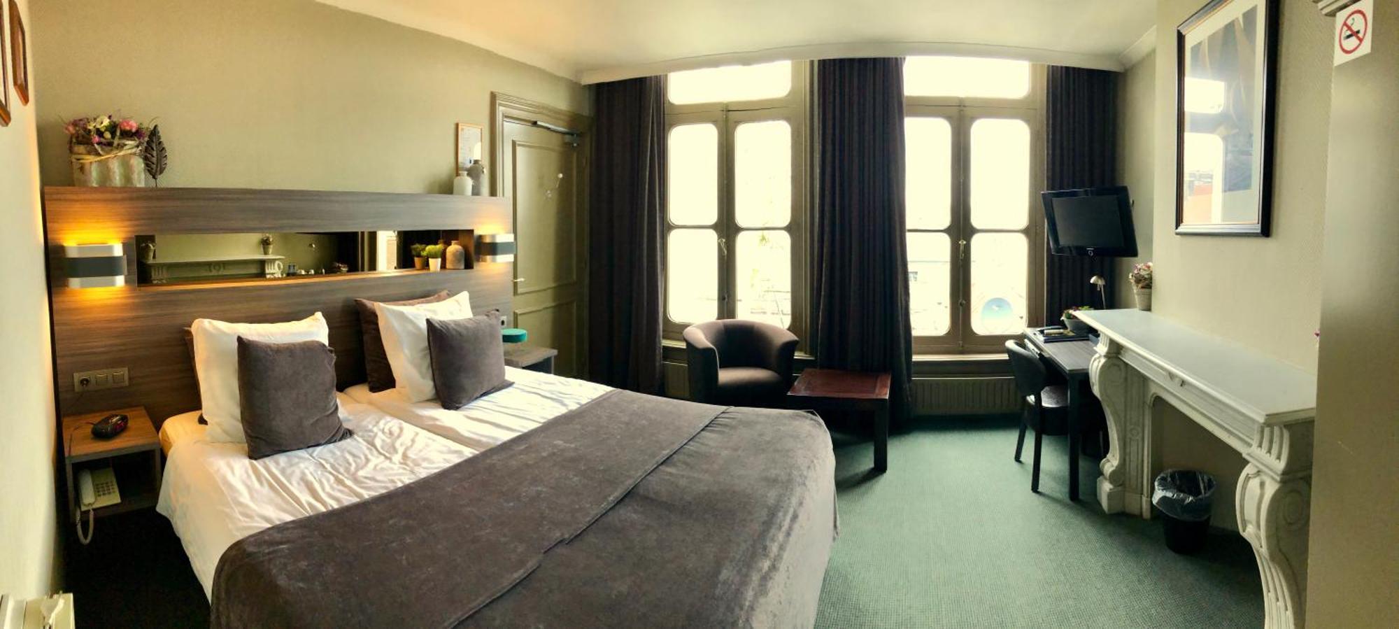 Grand Cafe Hotel De Bourgondier Bergen op Zoom Εξωτερικό φωτογραφία